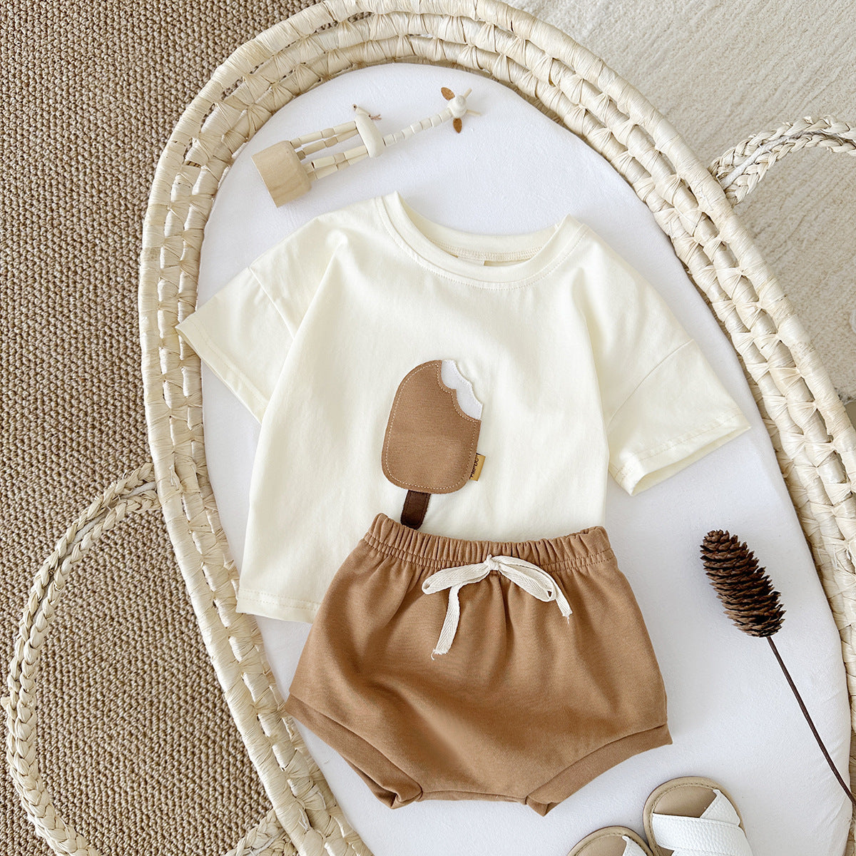 Round Neck Cotton Ice Cream Patch Short Sleeve Shorts Set